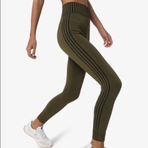 Ernest Leoty Leanne leggings in Small